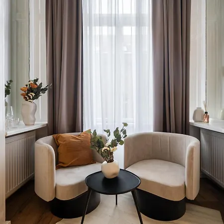 Apartamento Boutique Suites, Location By Bqa *