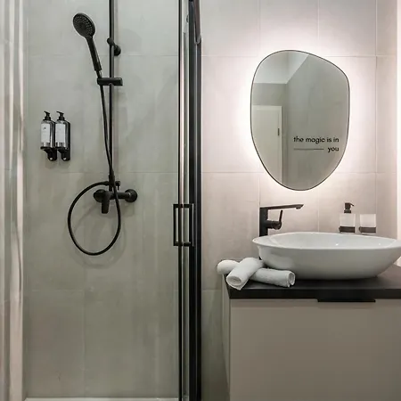 Boutique Suites, Location By Bqa アパート ブダペスト