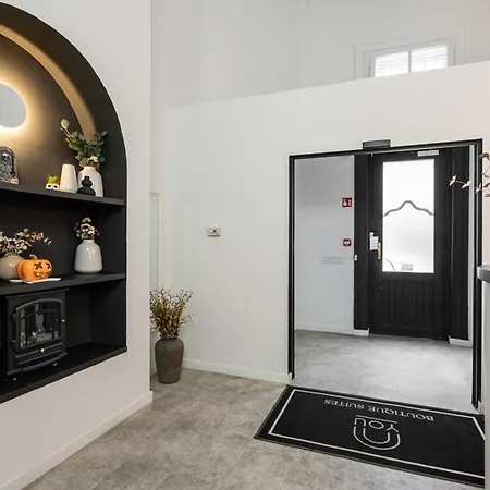 Boutique Suites, Location By Bqa